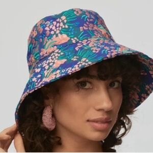 NEW  LELE SADOUGHI  EMBROIDERED  BUCKET HAT